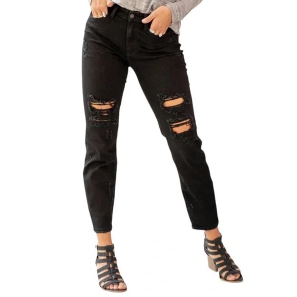 Judy Blue Denim - Judy Blue Women's Black Distressed Boyfriend Fit Jeans‎ Size 7/28